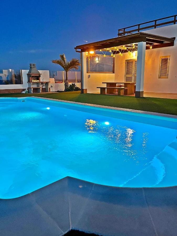 Villa Milu Golf Luxury House à Caleta de Fuste Extérieur photo